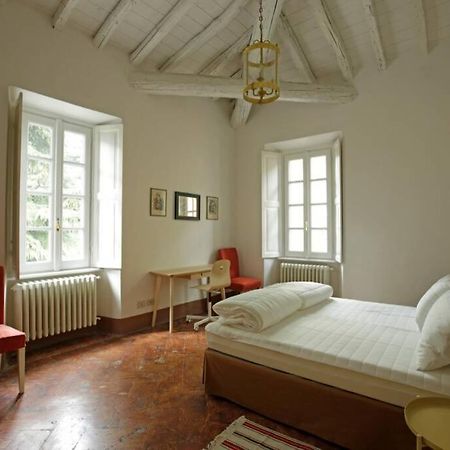 Appartamento Nel Parco Di Villa Erba チェルノッビオ エクステリア 写真